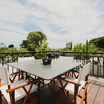 Palia Avli Apartment Vrahati