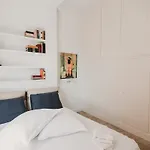 Palia Avli Apartment Vrahati
