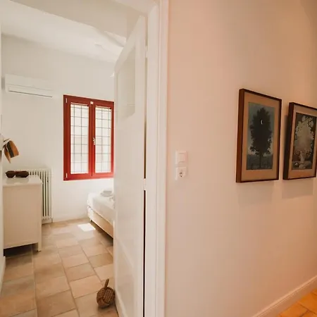 Palia Avli Apartment Vrachati