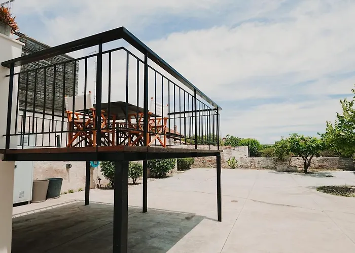 Palia Avli Apartment Vrachati