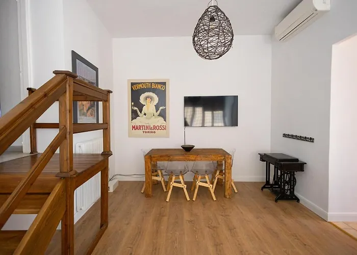 Palia Avli Vrachati
